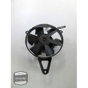 Yamaha FZR600 radiatorfan / koelfan motor / radiateur vin / radiateur fan